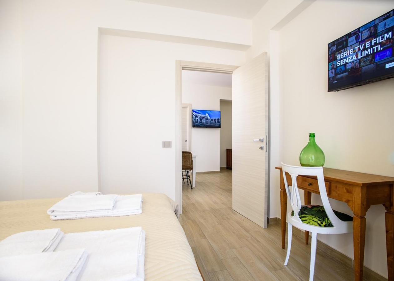 Central Station Apartments - Fanale Rentals Palermo Kültér fotó