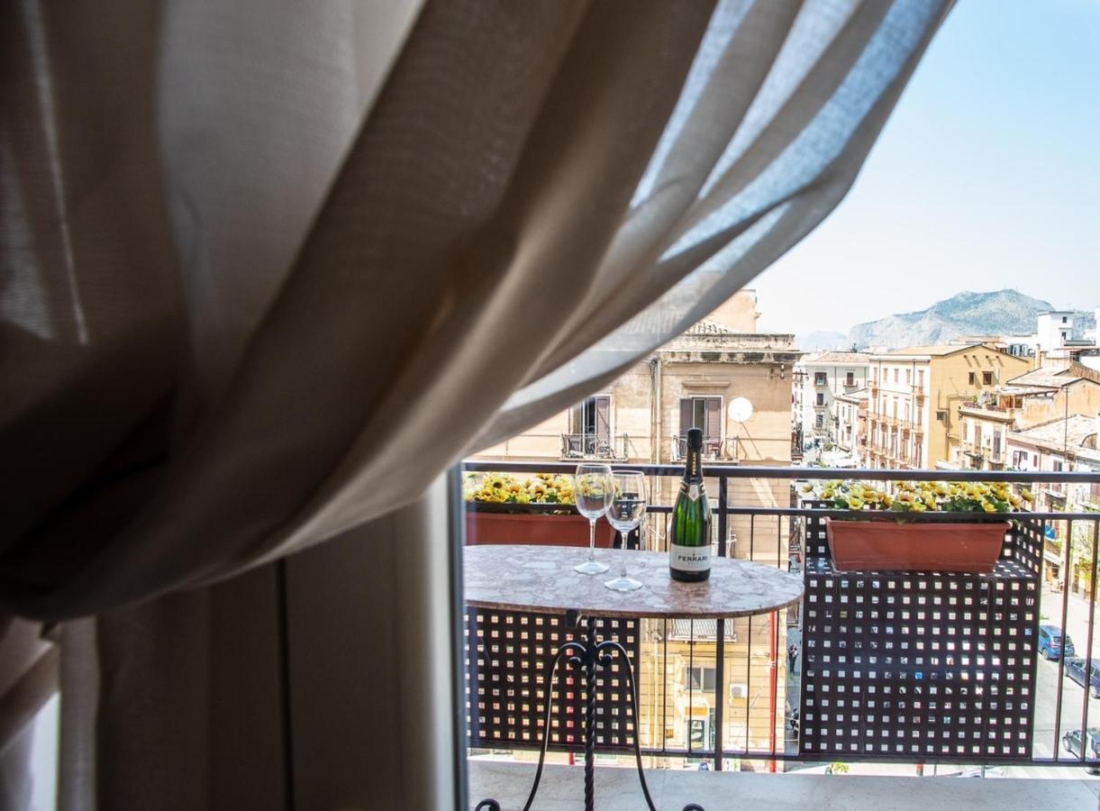 Central Station Apartments - Fanale Rentals Palermo Kültér fotó