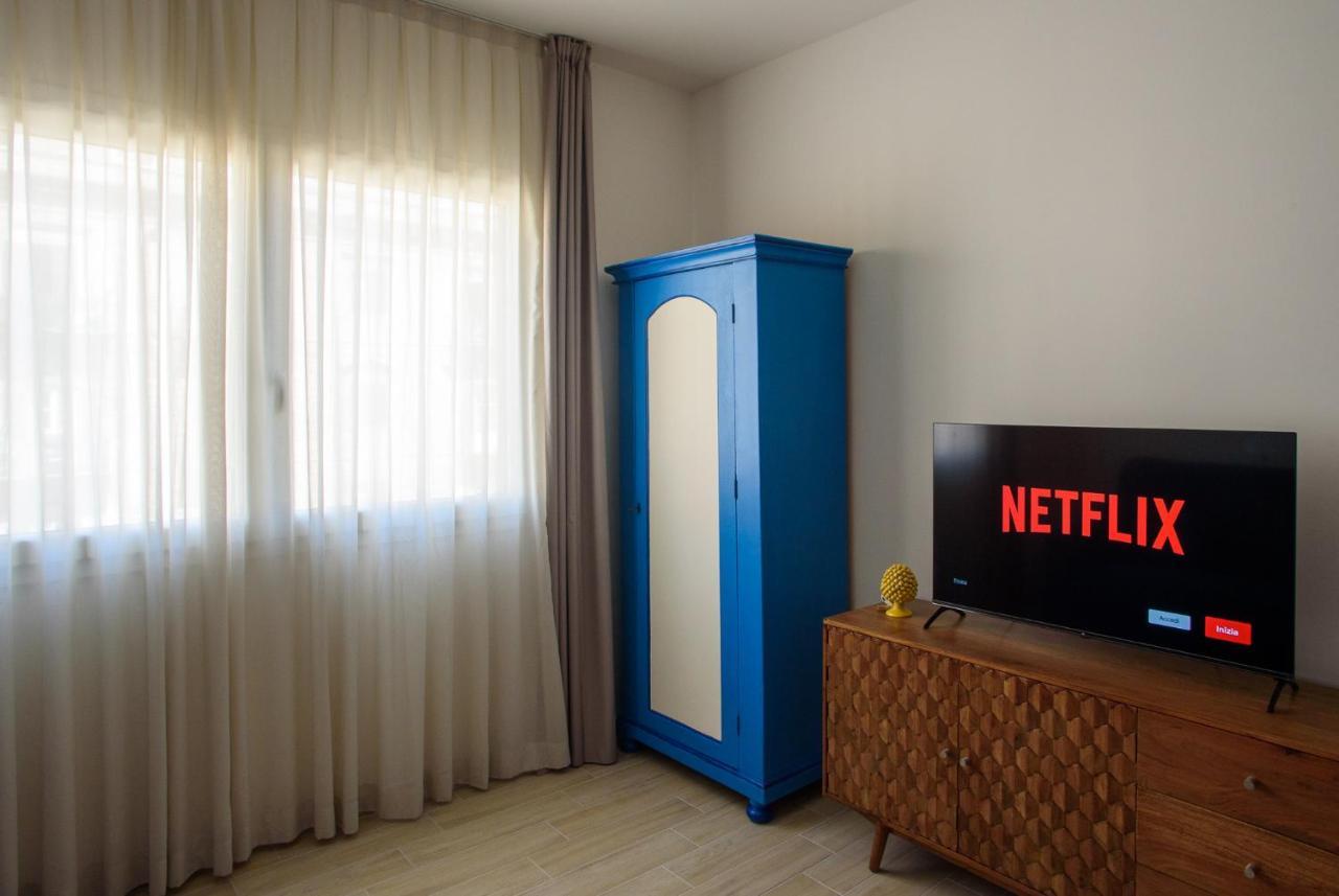 Central Station Apartments - Fanale Rentals Palermo Kültér fotó