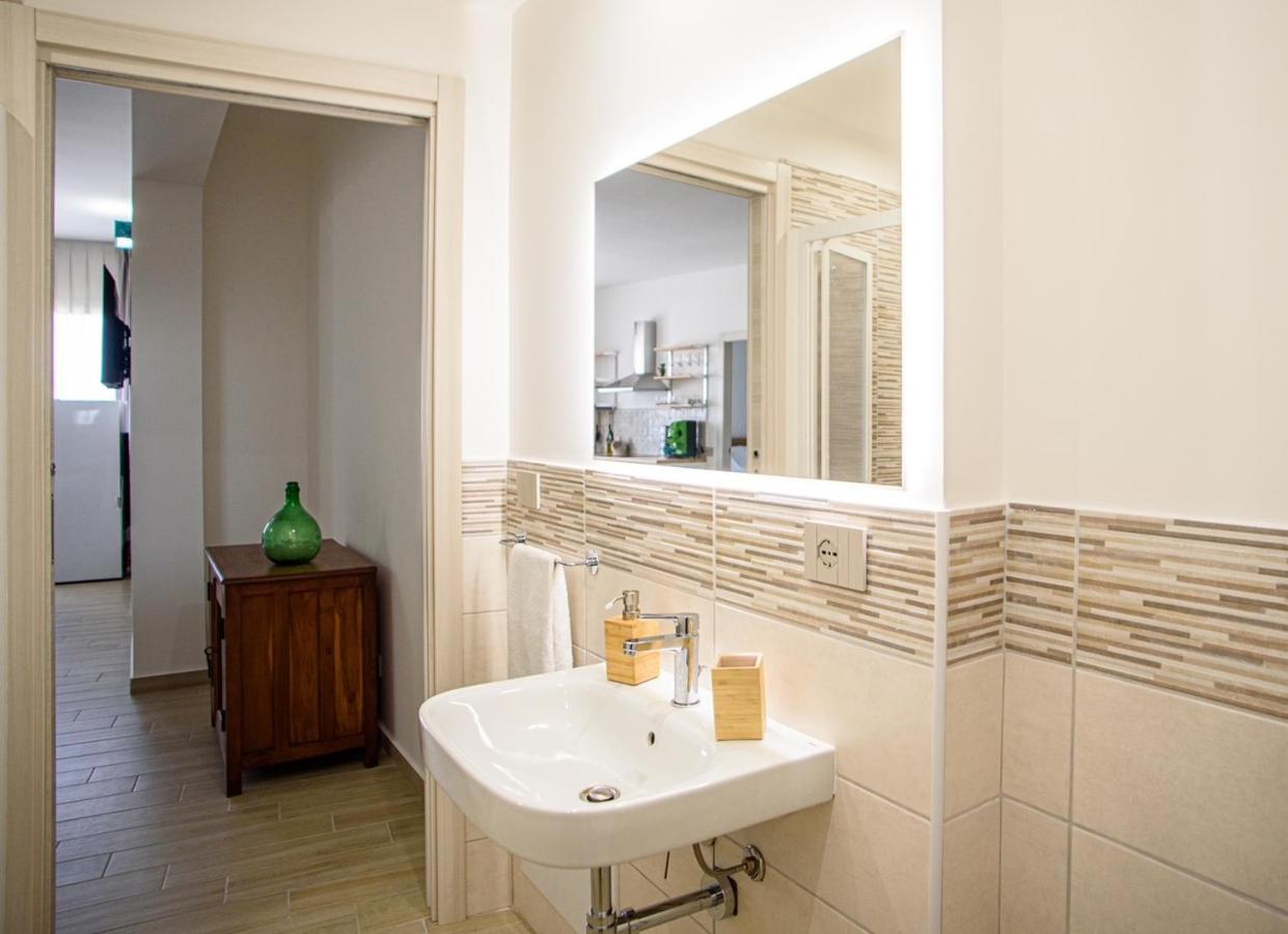 Central Station Apartments - Fanale Rentals Palermo Kültér fotó